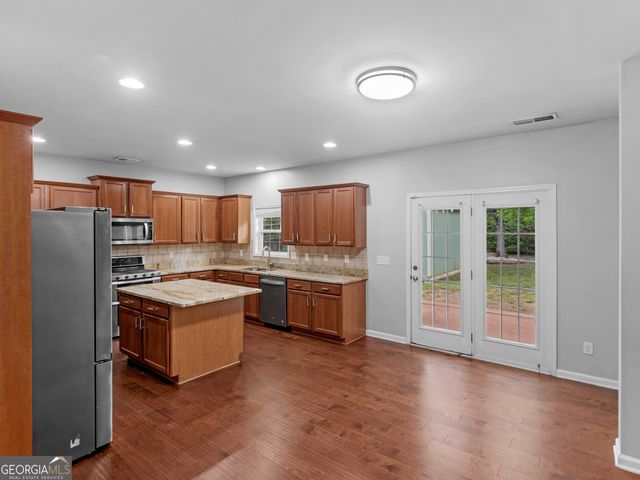 973 Buckhorn Bend, Locust Grove, GA 30248