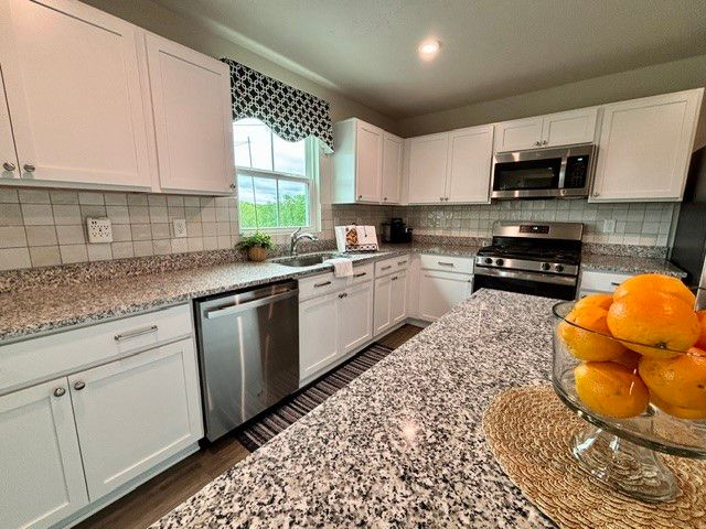 317 Arden Dr, Lancaster Twp, PA 16037