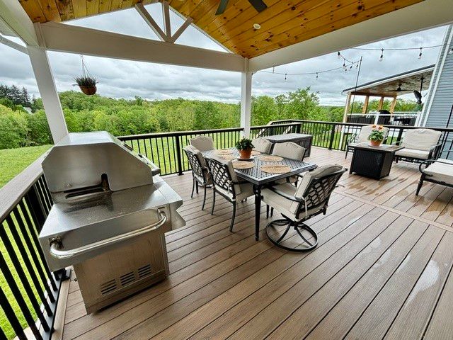 317 Arden Dr, Lancaster Twp, PA 16037