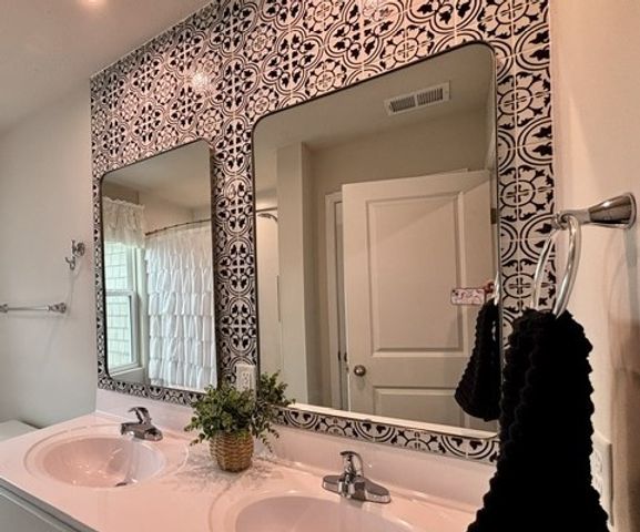 317 Arden Dr, Lancaster Twp, PA 16037