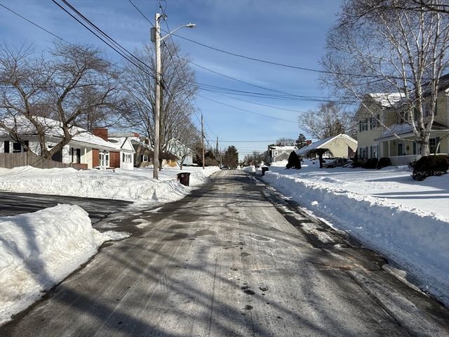 30 Alroy Road, Weymouth, MA 02190