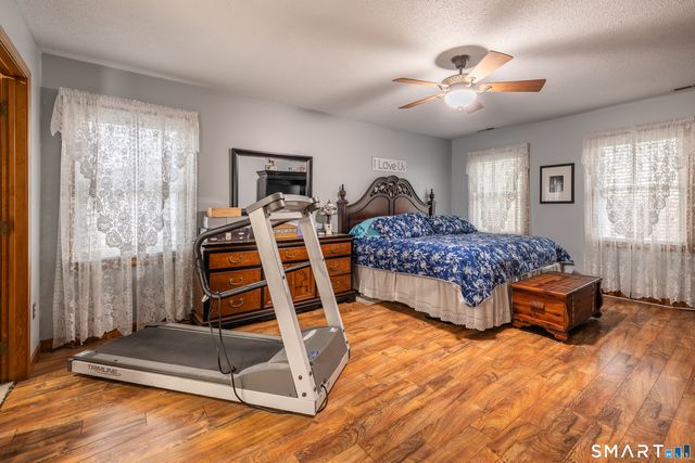 91 Ford Street, Ansonia, CT 06401