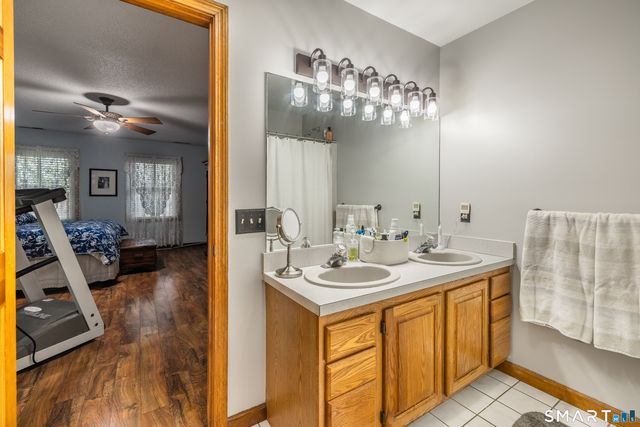 91 Ford Street, Ansonia, CT 06401