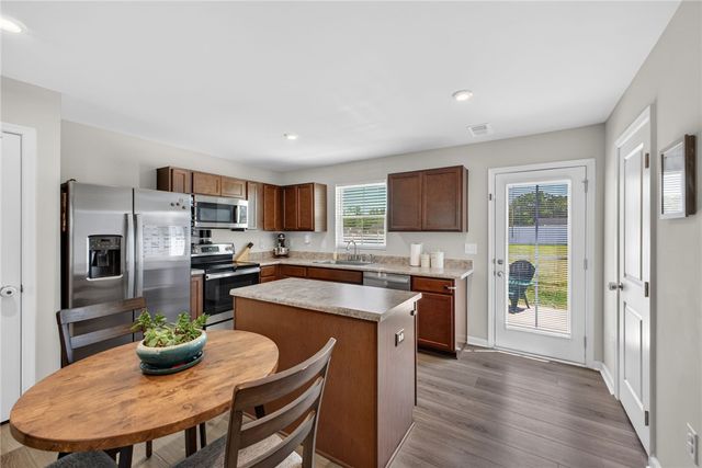 2034 Evanston Drive, Wellford, SC 29385