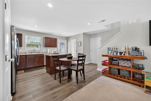 2034 Evanston Drive, Wellford, SC 29385