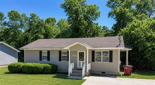 1524 Burton Avenue, Macon, GA 31204