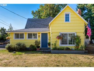610 HOLMES Ln, Oregon City, OR 97045