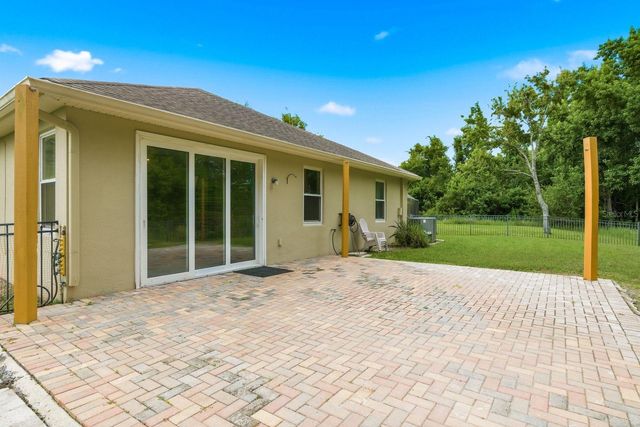 5643 WHITE TRILLIUM LOOP, Land O Lakes, FL 34639