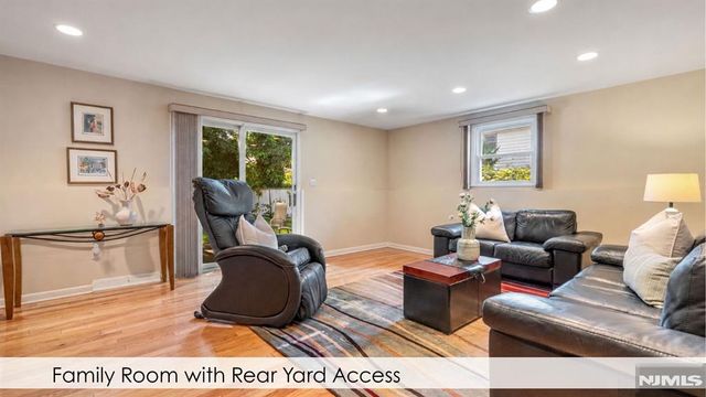 6-20 John Street, Fair Lawn, NJ 07410