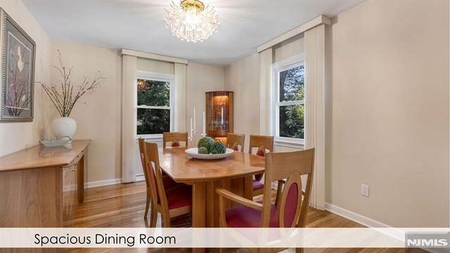 6-20 John Street, Fair Lawn, NJ 07410