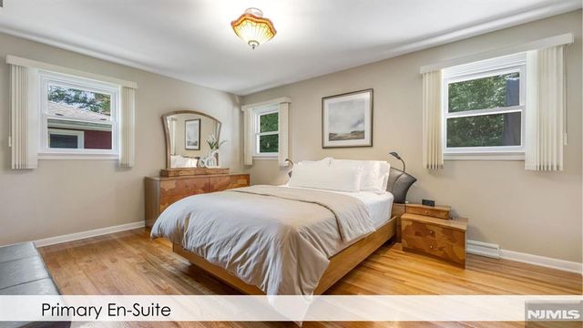 6-20 John Street, Fair Lawn, NJ 07410
