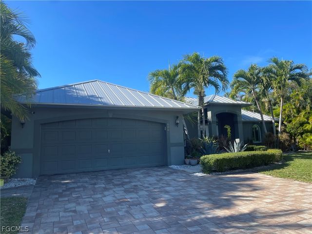 2806 SE 22nd PL, Cape Coral, FL 33904