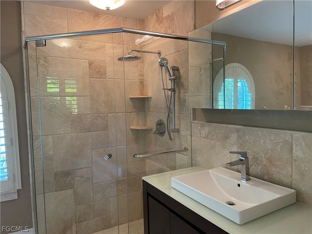 2806 SE 22nd PL, Cape Coral, FL 33904