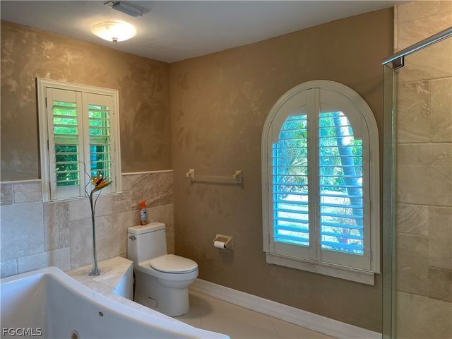 2806 SE 22nd PL, Cape Coral, FL 33904