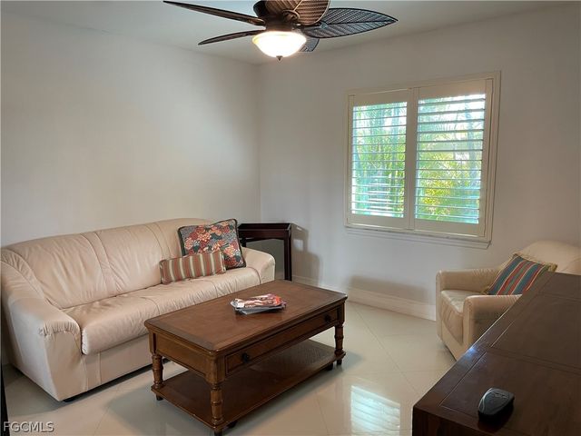 2806 SE 22nd PL, Cape Coral, FL 33904