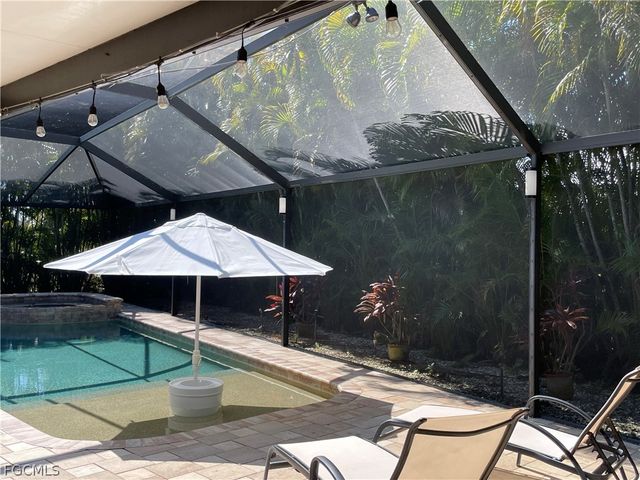 2806 SE 22nd PL, Cape Coral, FL 33904