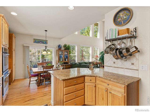 122 Peregrine Lane, Lyons, CO 80540