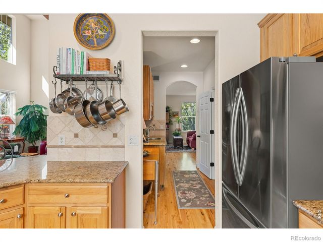 122 Peregrine Lane, Lyons, CO 80540