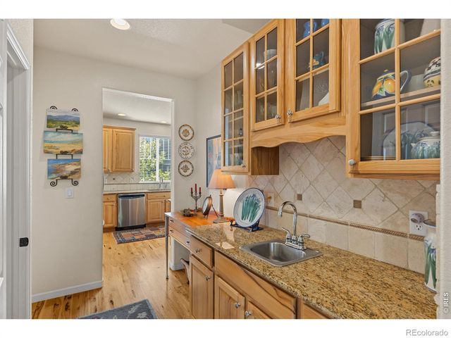 122 Peregrine Lane, Lyons, CO 80540