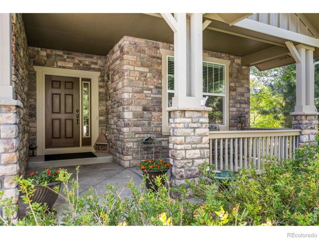 122 Peregrine Lane, Lyons, CO 80540