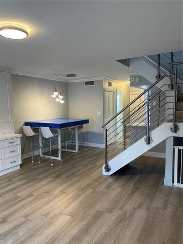 8650 SW 67th ave 1028, Miami, FL 33156