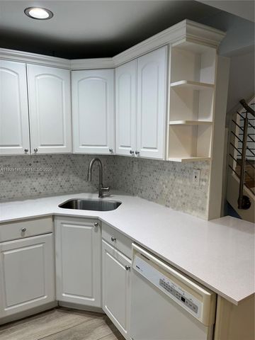 8650 SW 67th ave 1028, Miami, FL 33156