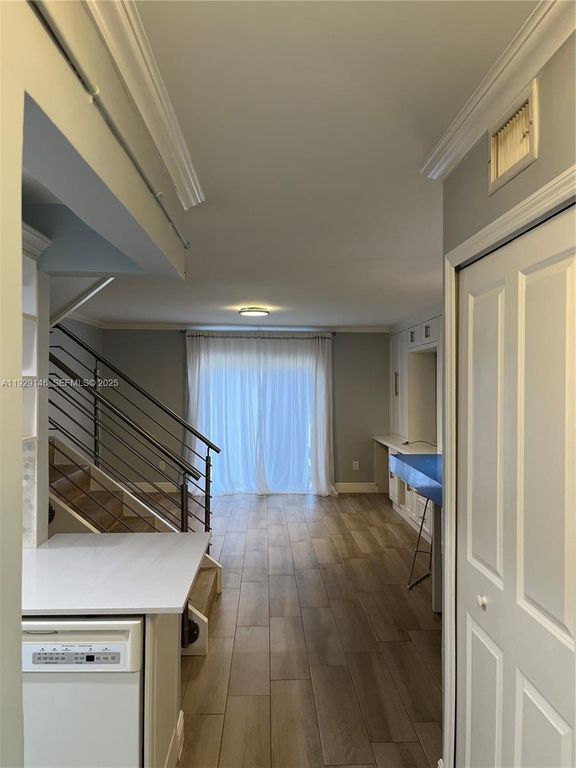 8650 SW 67th ave 1028, Miami, FL 33156