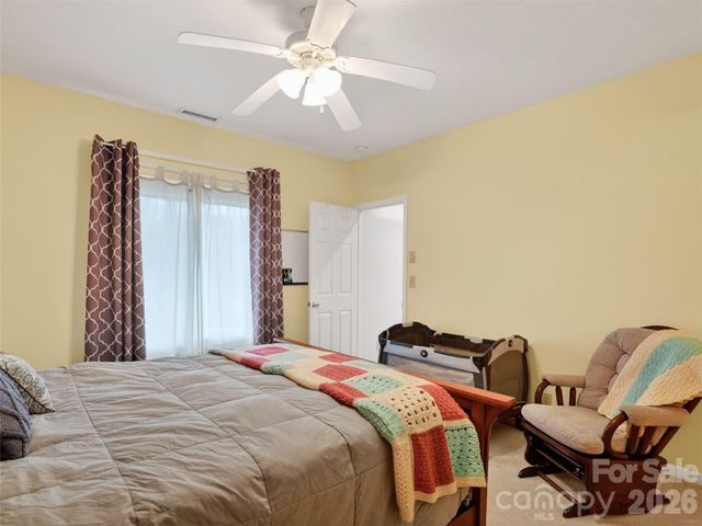 17 Driver Court, Hendersonville, NC 28739