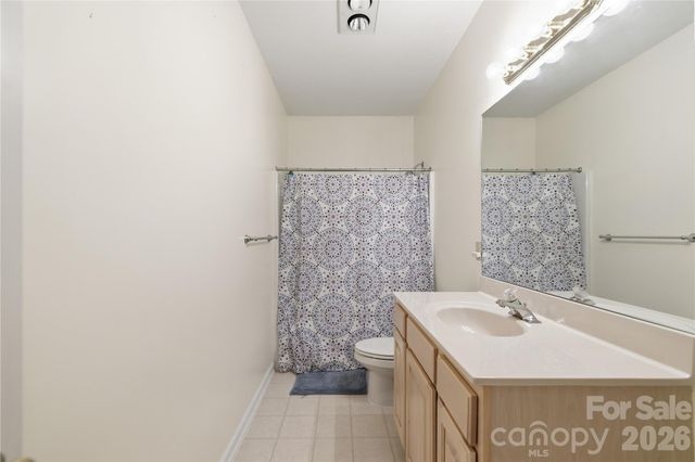 17 Driver Court, Hendersonville, NC 28739