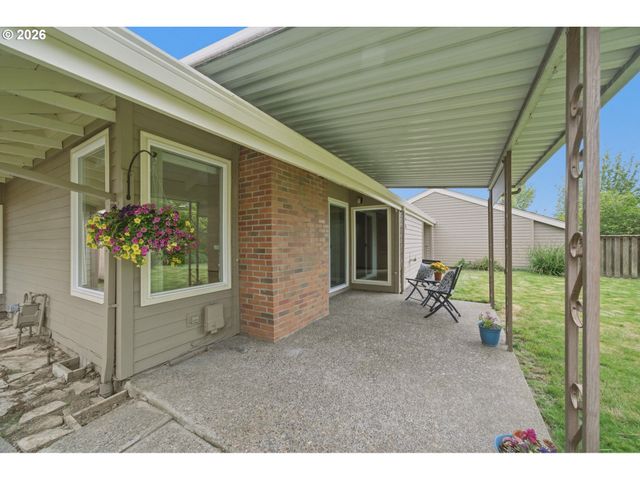 16545 Sw MONTEREY Ln, Portland, OR 97224