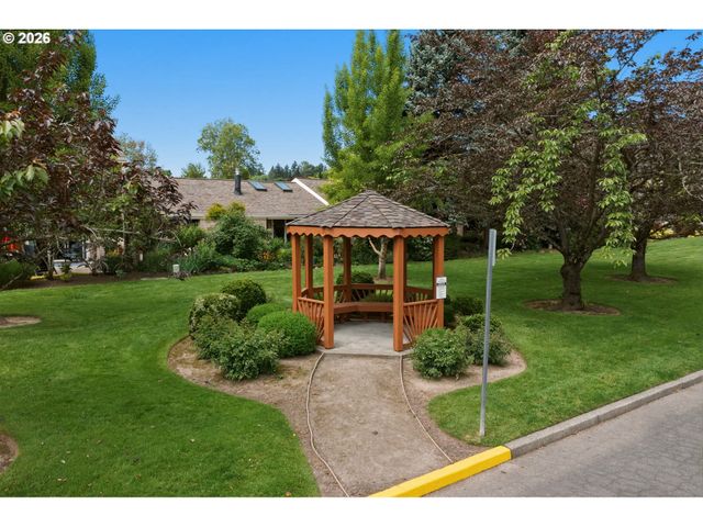 16545 Sw MONTEREY Ln, Portland, OR 97224
