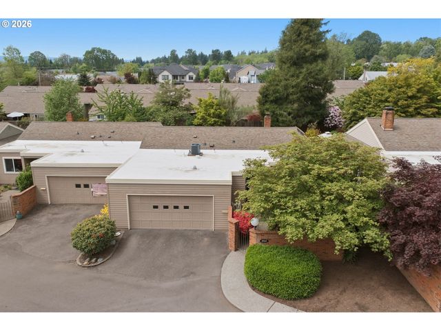 16545 Sw MONTEREY Ln, Portland, OR 97224