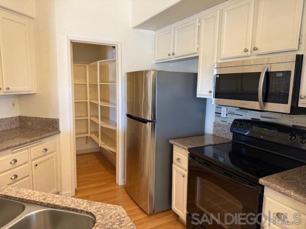 7244 Shoreline Dr Unit 147, San Diego, CA 92122 — photo 4