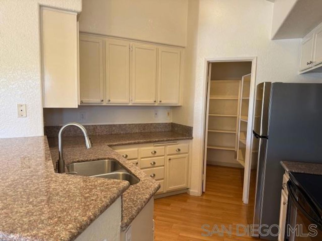 7244 Shoreline Dr Unit 147, San Diego, CA 92122 — photo 5