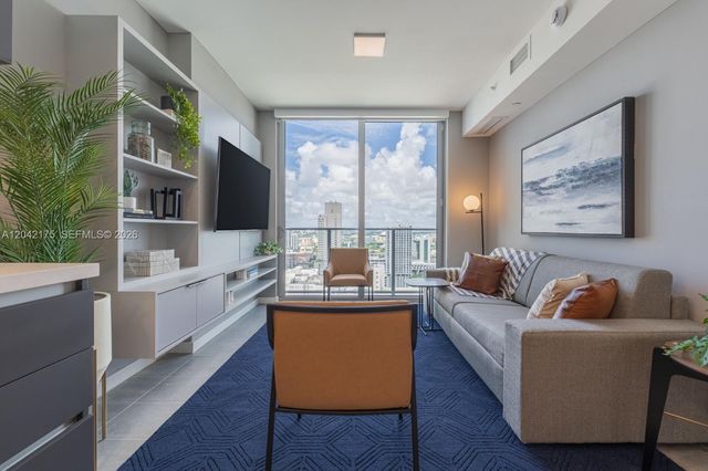 227 NE 2nd St 3104, Miami, FL 33132