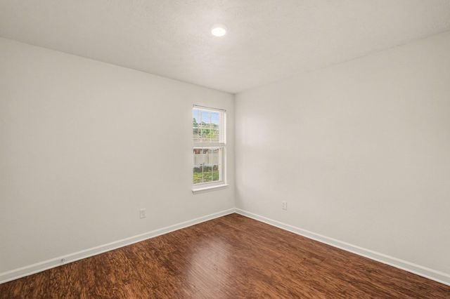 1513 Waxman Dr, La Vergne, TN 37086