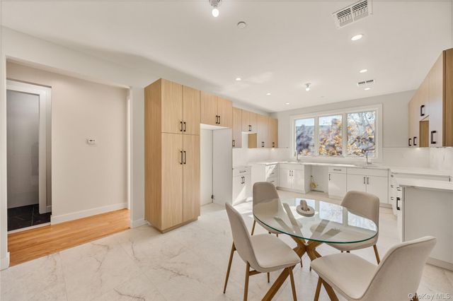 17 Lazer Court 202, Spring Valley, NY 10977