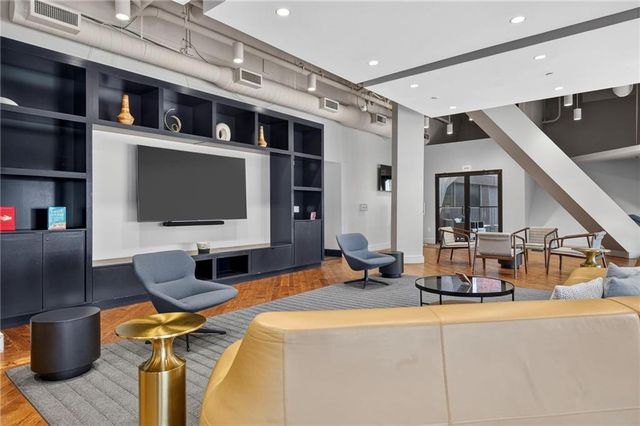 1101 Walnut Street 1505, Kansas City, MO 64106