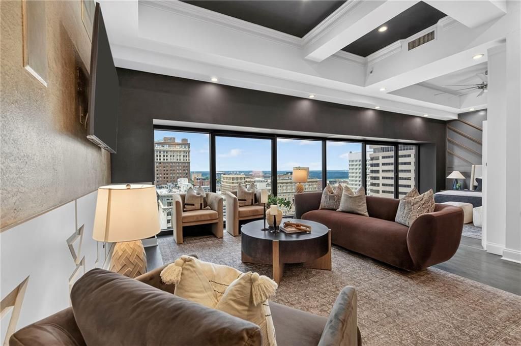 1101 Walnut Street 1505, Kansas City, MO 64106