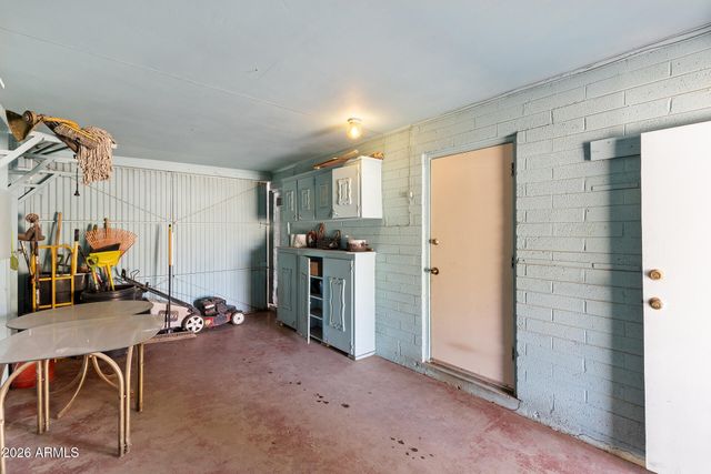 4414 W WELDON Avenue, Phoenix, AZ 85031