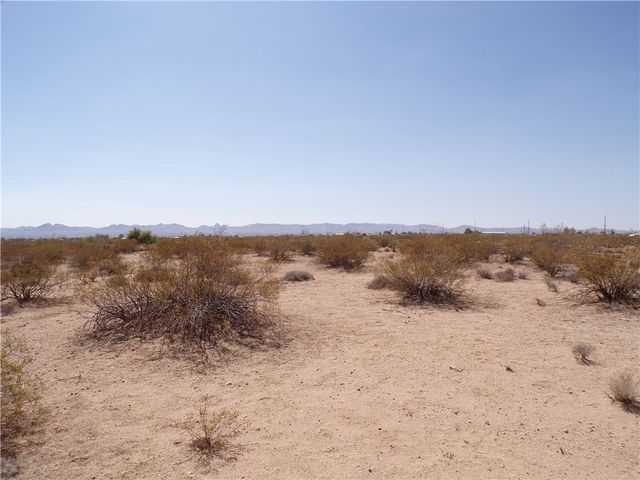 3 lots W Hwy 68, Golden Valley, AZ 86413