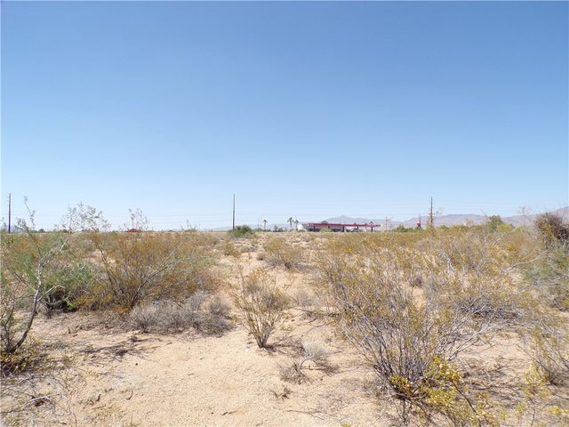 3 lots W Hwy 68, Golden Valley, AZ 86413