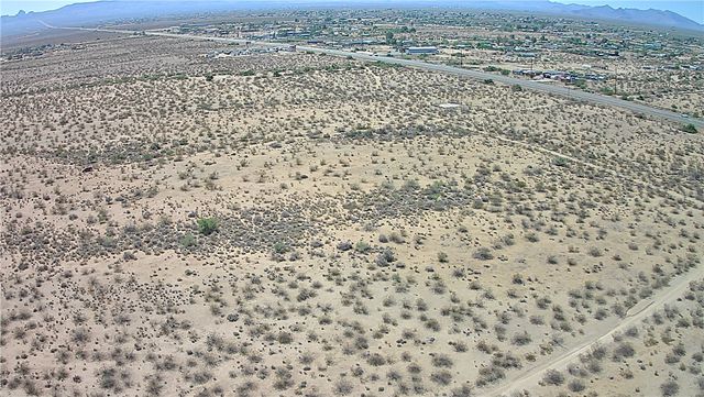 3 lots W Hwy 68, Golden Valley, AZ 86413