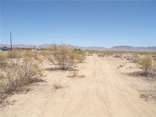 3 lots W Hwy 68, Golden Valley, AZ 86413