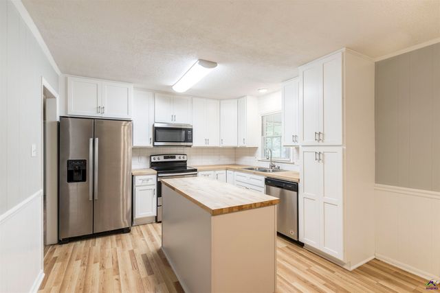 115 Wesleyan Drive, Warner Robins, GA 31093