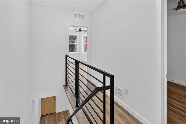 1322 S LINDENWOOD ST, Philadelphia, PA 19143