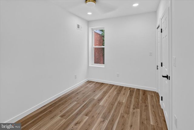 1322 S LINDENWOOD ST, Philadelphia, PA 19143