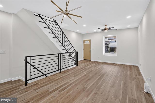 1322 S LINDENWOOD ST, Philadelphia, PA 19143