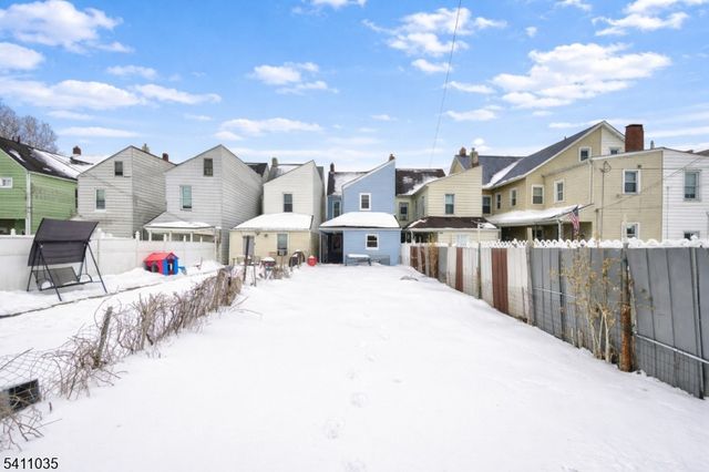 289 Mercer St, Phillipsburg Town, NJ 08865