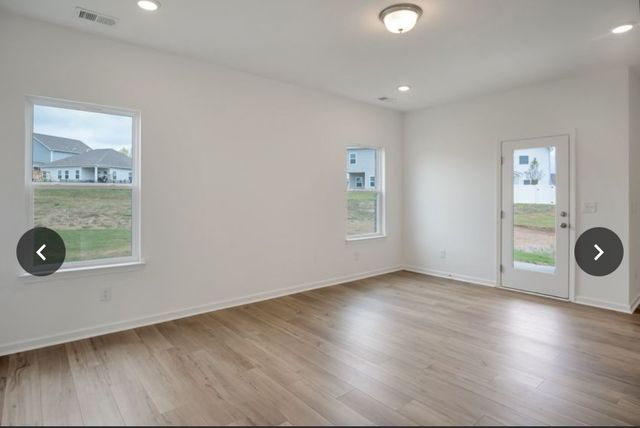 236 Summerlin Dr, Gallatin, TN 37066